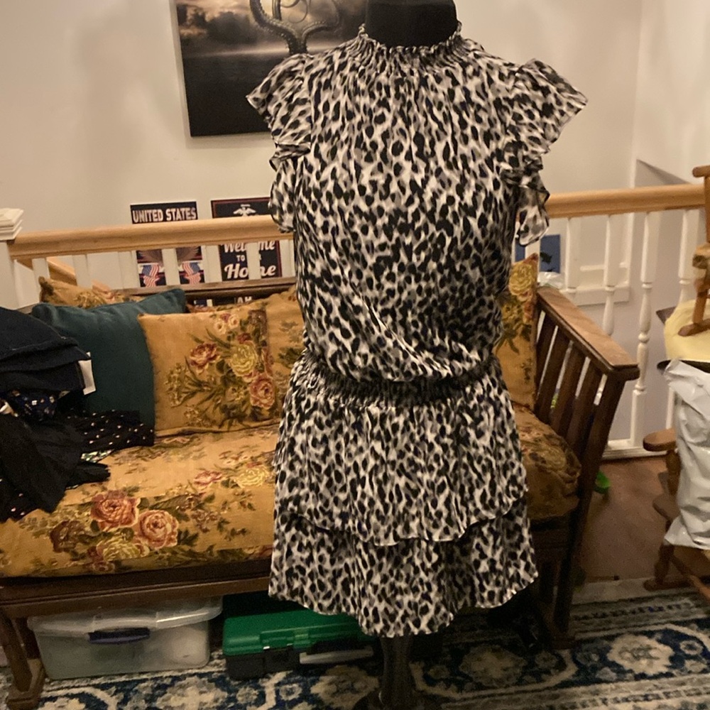 Patterned short dress
